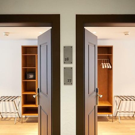 Italian Lifestyle Hotel & Osteria Chartreuse トゥーン エクステリア 写真