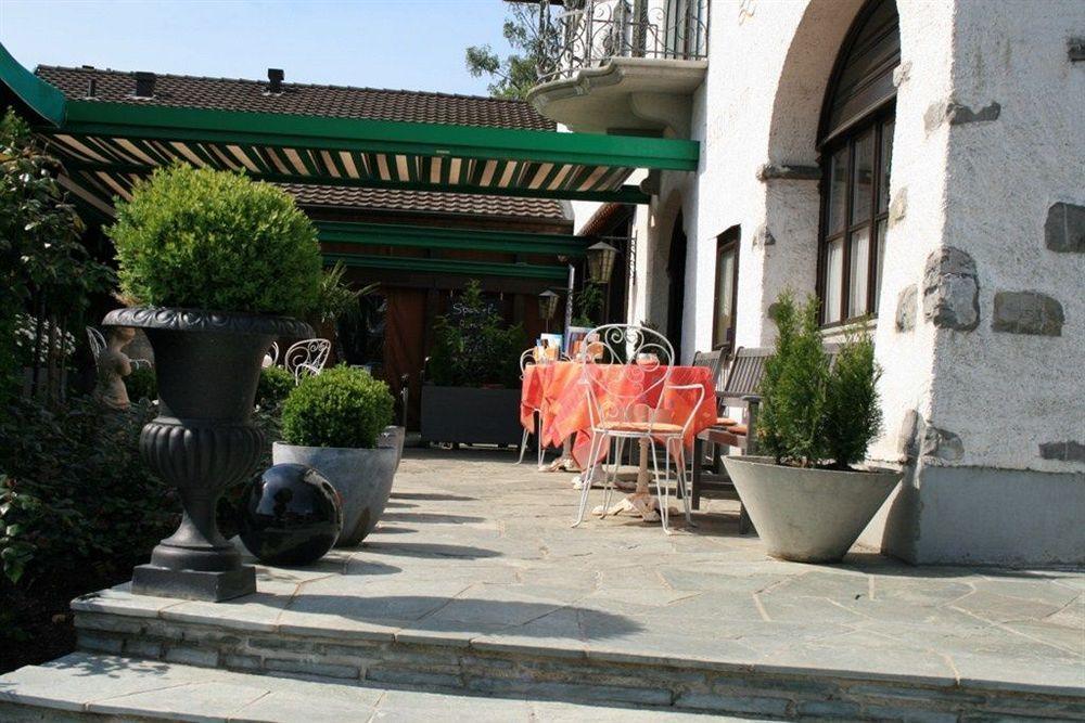 Italian Lifestyle Hotel & Osteria Chartreuse トゥーン エクステリア 写真