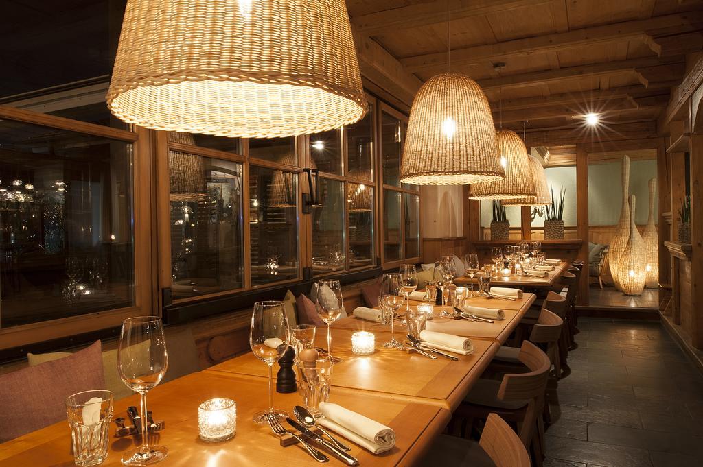 Italian Lifestyle Hotel & Osteria Chartreuse トゥーン エクステリア 写真