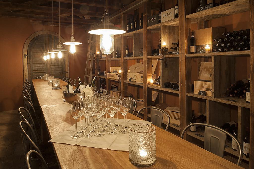 Italian Lifestyle Hotel & Osteria Chartreuse トゥーン エクステリア 写真