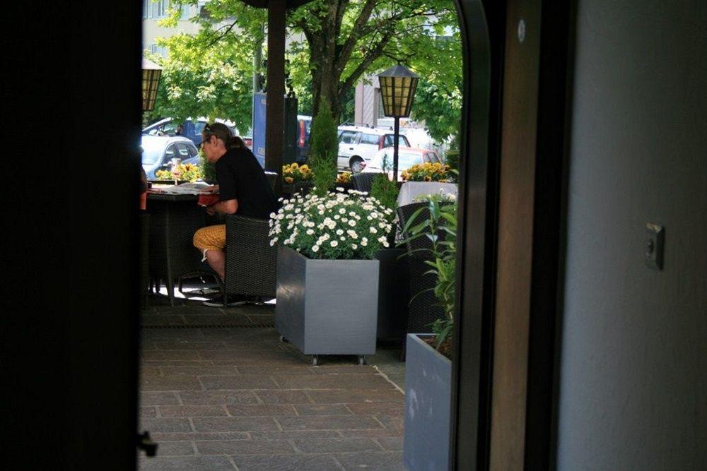 Italian Lifestyle Hotel & Osteria Chartreuse トゥーン エクステリア 写真