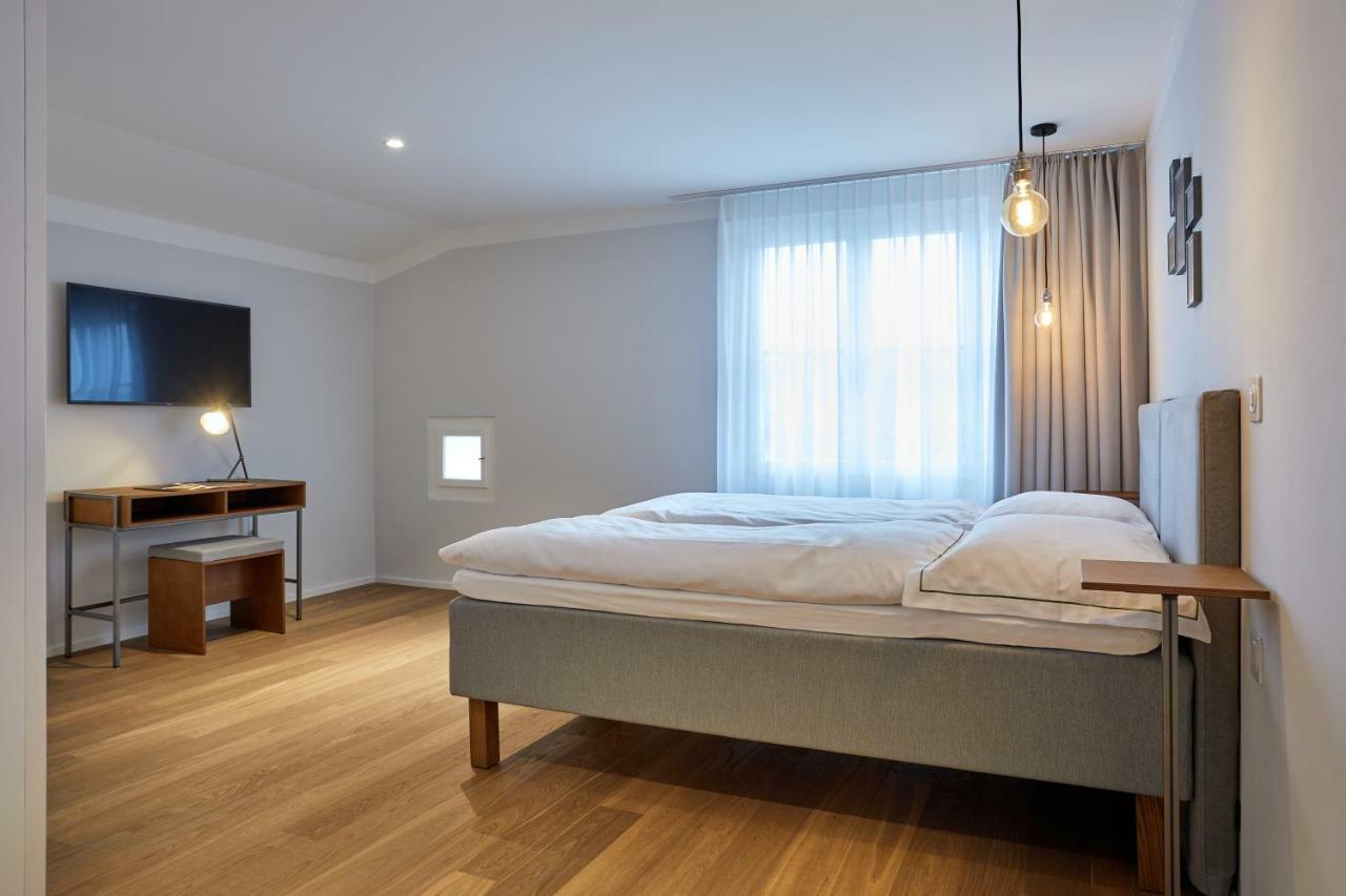 Italian Lifestyle Hotel & Osteria Chartreuse トゥーン エクステリア 写真